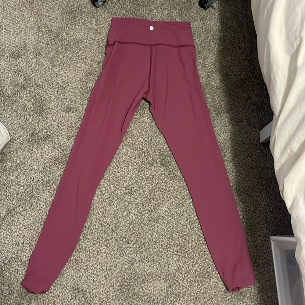 Lululemon pink leggings